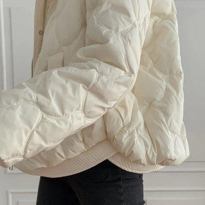 Bellaso - elegante italienische Daunenjacke mit Kapuze für Frauen