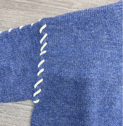 Bellaso Trend Langarmpullover in jugendlichem Blau