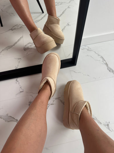 Mila® | Colinda Beige Stiefel