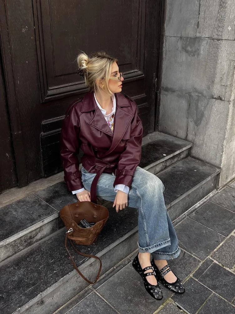 Bellaso - Bordeaux Kurze Trenchjacke