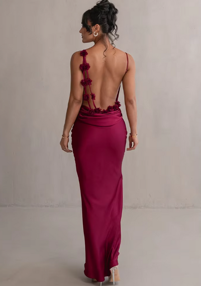 Bellaso | Modisches florales Kleid mit drapiertem Rückenausschnitt