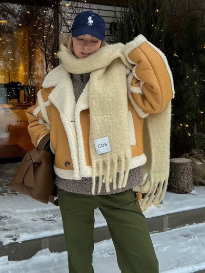 Schneider Mode | Modisch Damen-Pilotjacke mit Lammfellimitat und Kontrastnähten